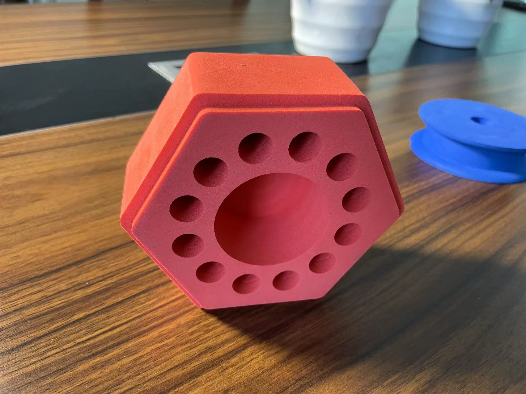 Qual é a diferença entre Eva Foam e outros materiais?